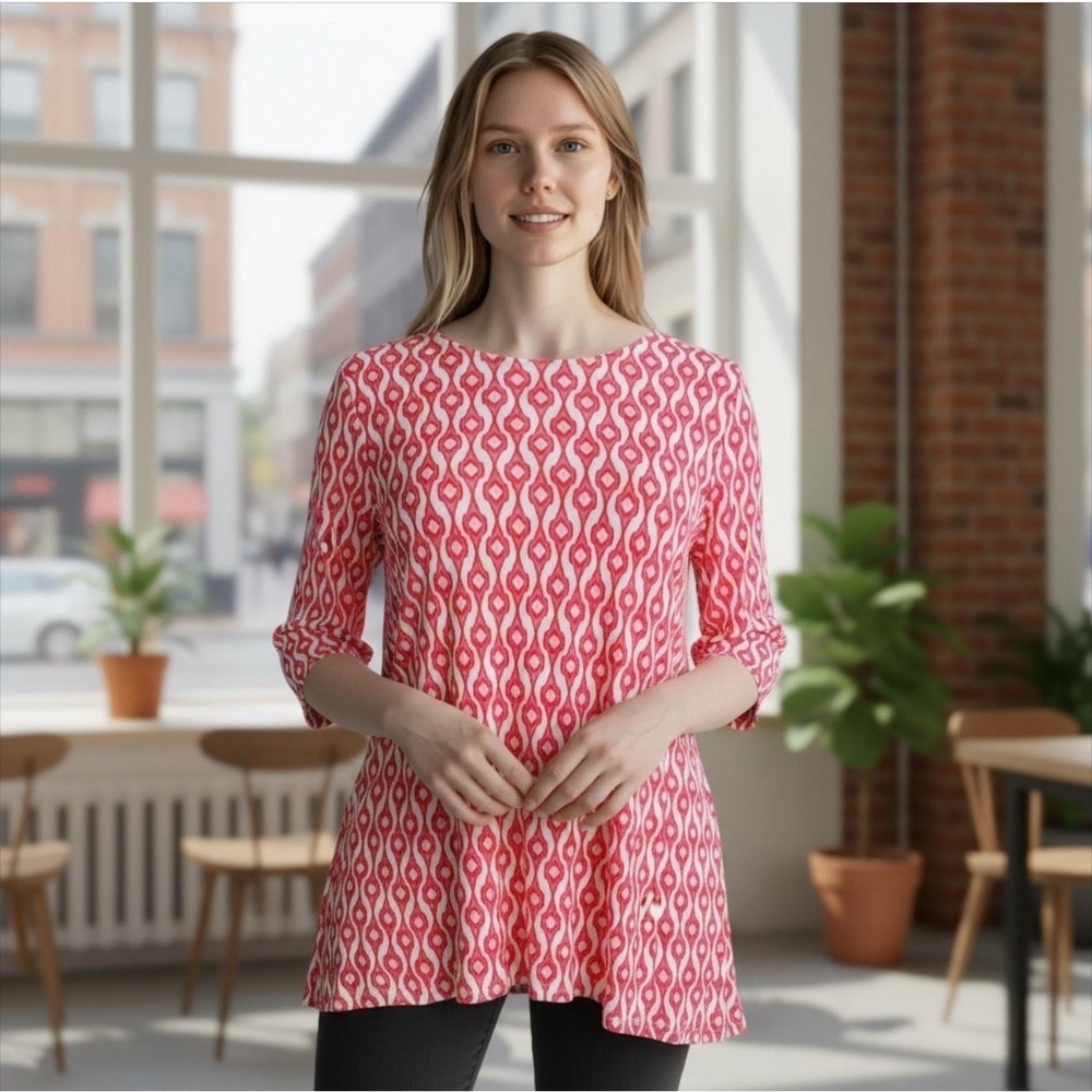CHICOS 0 Jersey Knit Top Size S Pink Geometric Short Sleeve Hi-Low Blouse